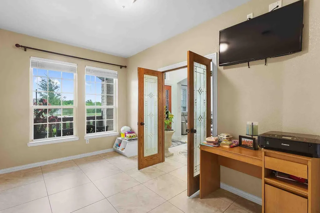 323 Woodbrook Trail Buda TX 78610