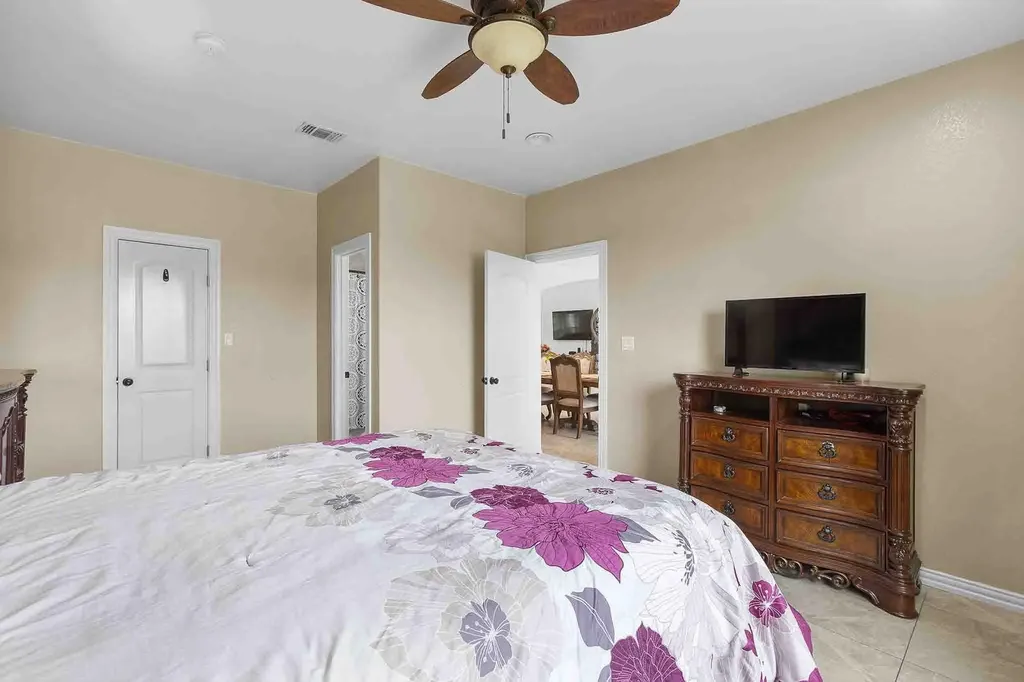 323 Woodbrook Trail Buda TX 78610