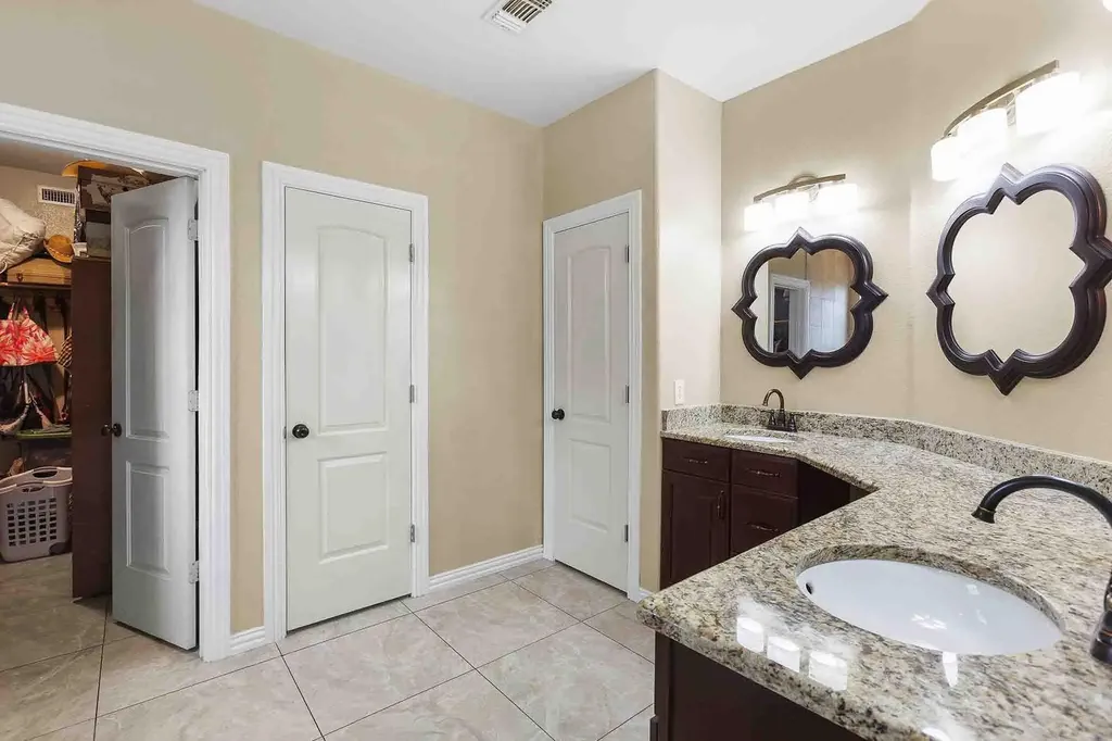 323 Woodbrook Trail Buda TX 78610