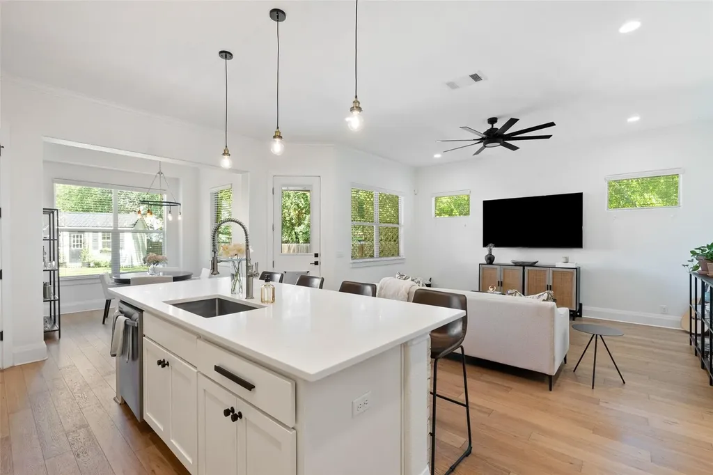 1410 Hart Street Georgetown TX 78626