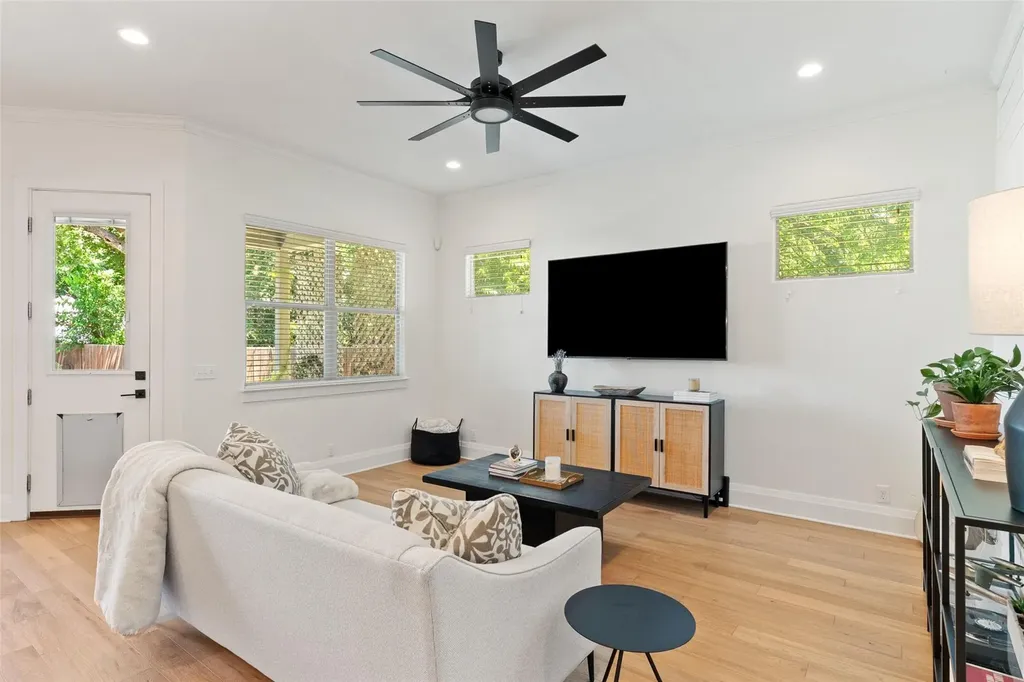1410 Hart Street Georgetown TX 78626