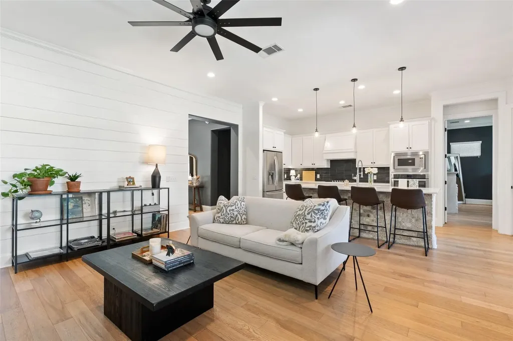 1410 Hart Street Georgetown TX 78626