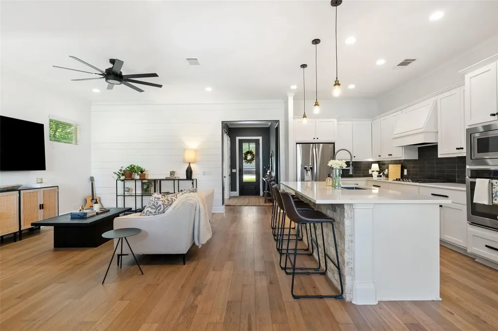 1410 Hart Street Georgetown TX 78626