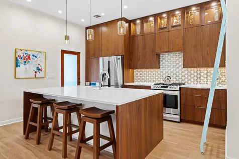 1609 W 8th Street Austin TX 78703