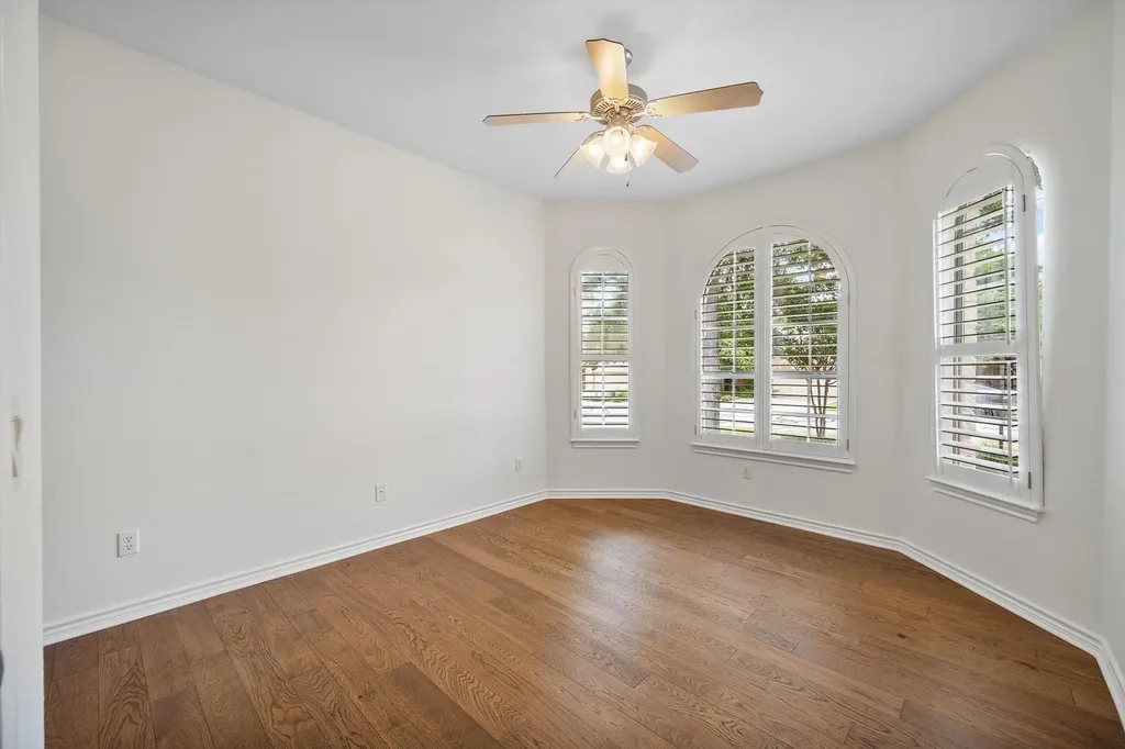916 Heritage Oaks Bend Georgetown TX 78633