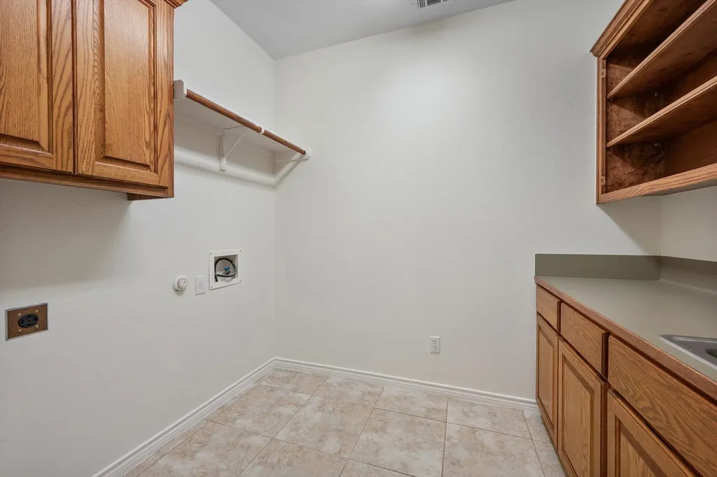 916 Heritage Oaks Bend Georgetown TX 78633