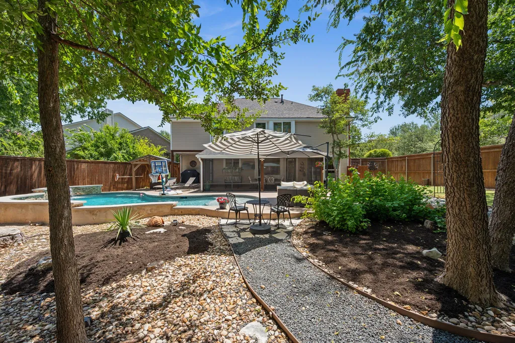 1910 Springwater Drive Round Rock TX 78681