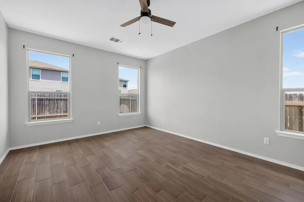 282 Lena Lane Kyle TX 78640