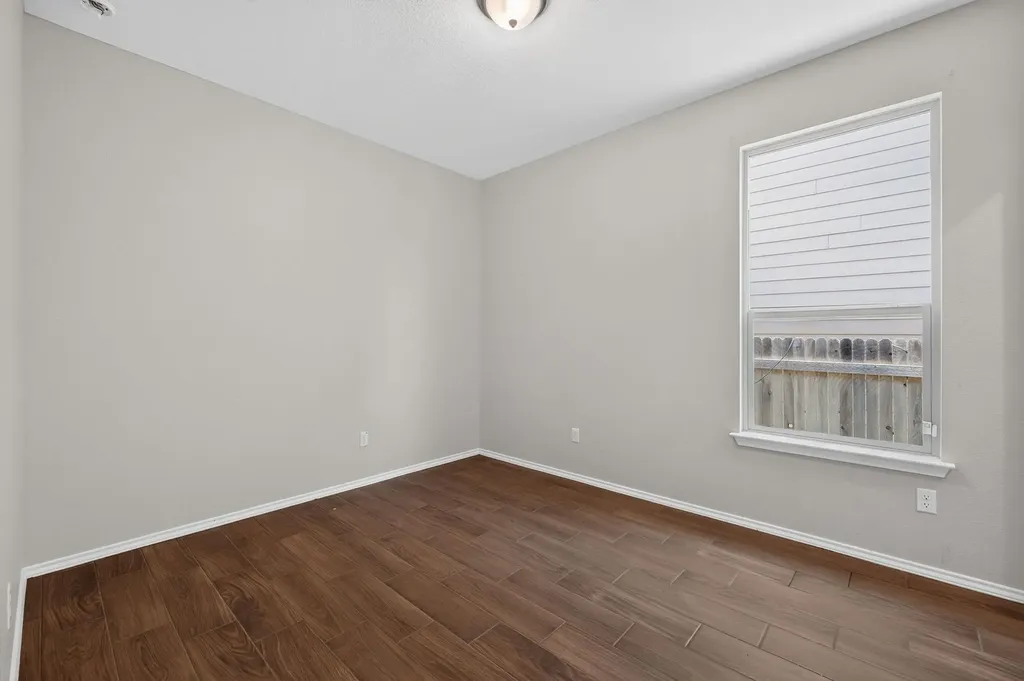 282 Lena Lane Kyle TX 78640