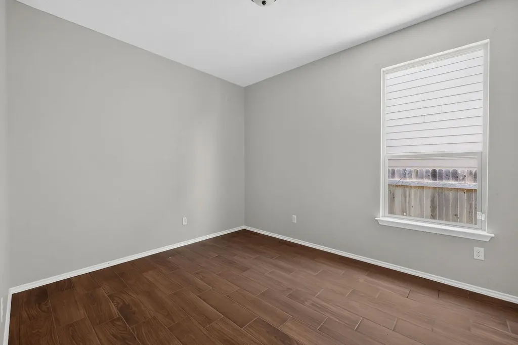 282 Lena Lane Kyle TX 78640