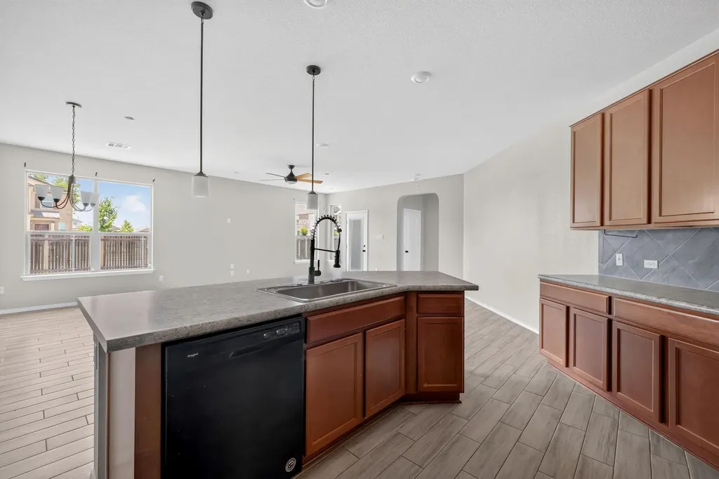 282 Lena Lane Kyle TX 78640