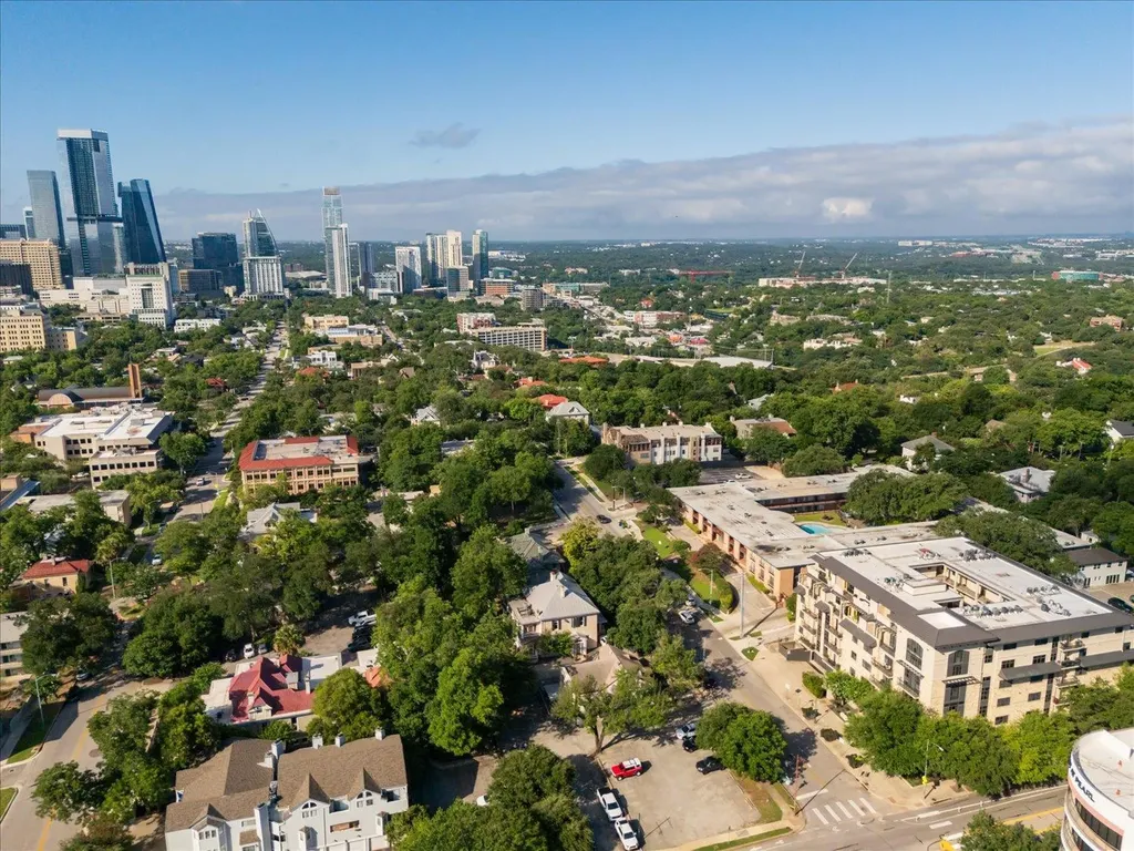1812 West Avenue Austin TX 78701