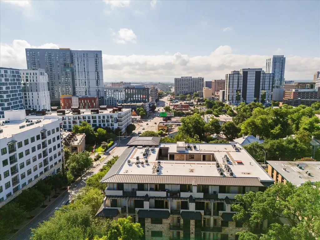 1812 West Avenue Austin TX 78701