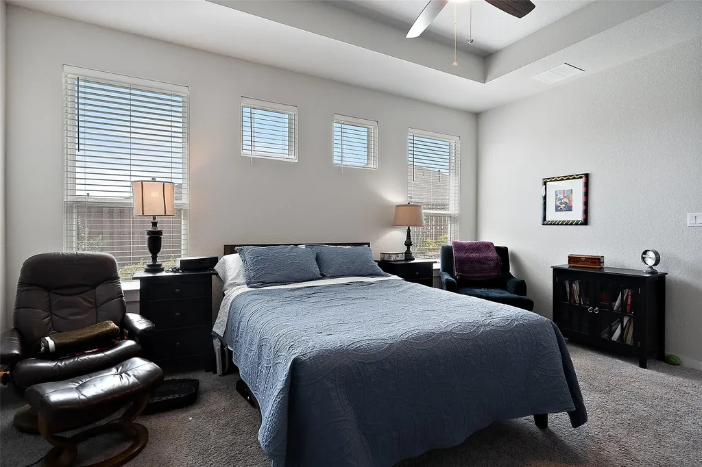 1112 Bluewood Bend Leander TX 78641
