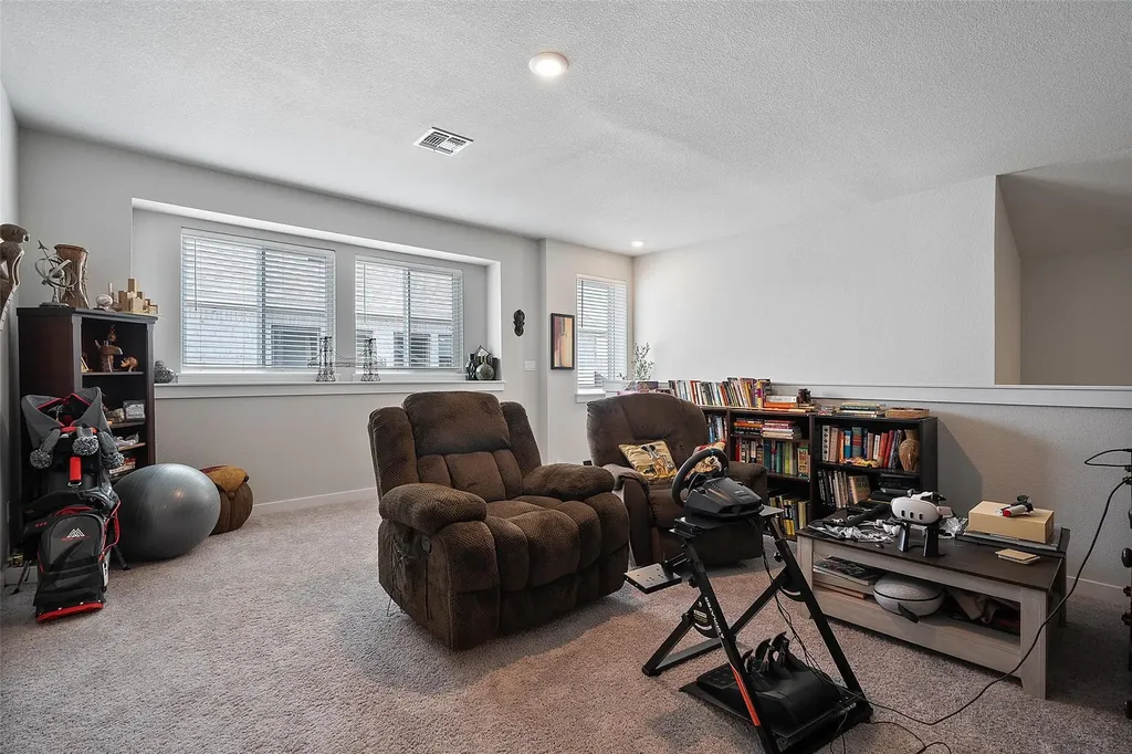 1112 Bluewood Bend Leander TX 78641
