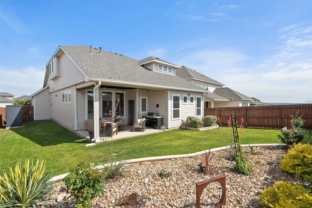 1112 Bluewood Bend Leander TX 78641