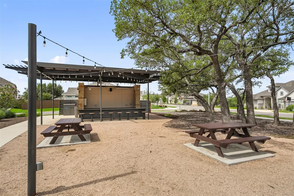 1112 Bluewood Bend Leander TX 78641