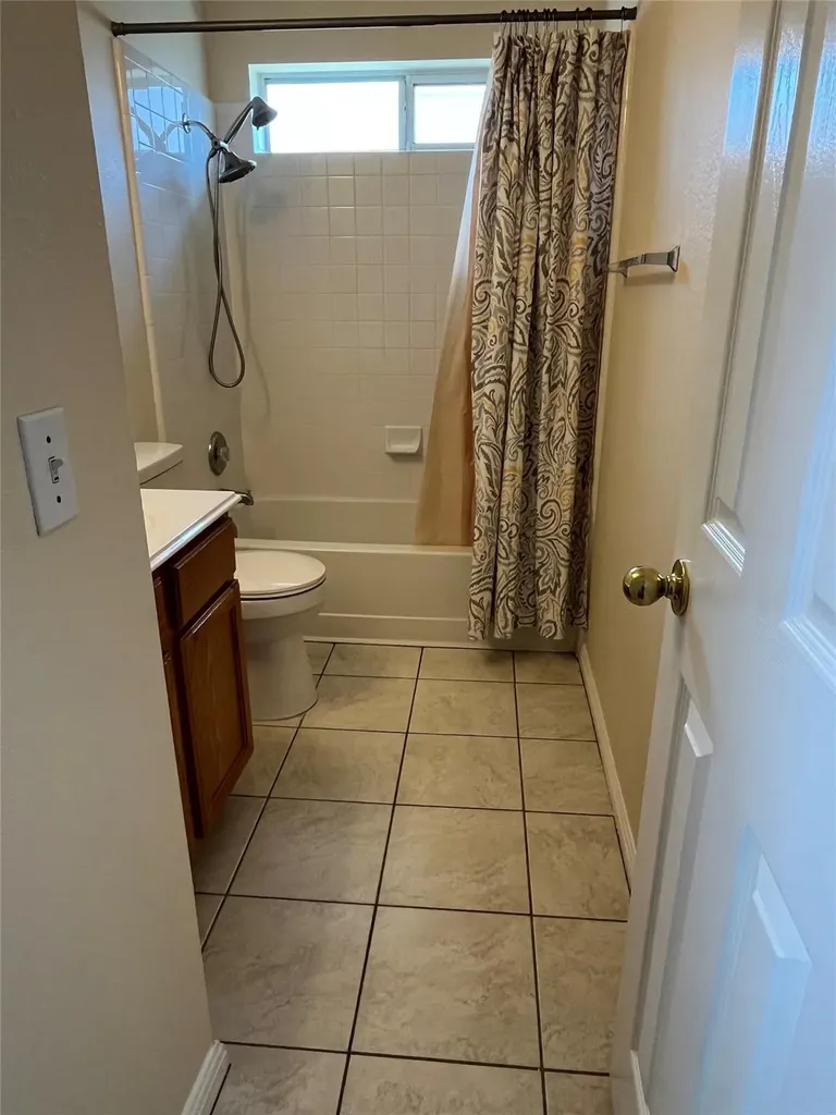 701 Los Robles Road Leander TX 78641