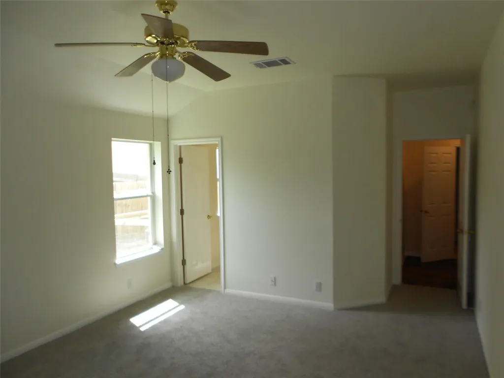 701 Los Robles Road Leander TX 78641