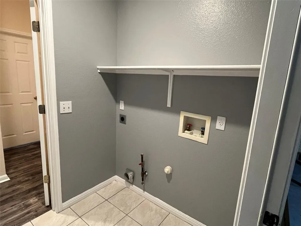 701 Los Robles Road Leander TX 78641