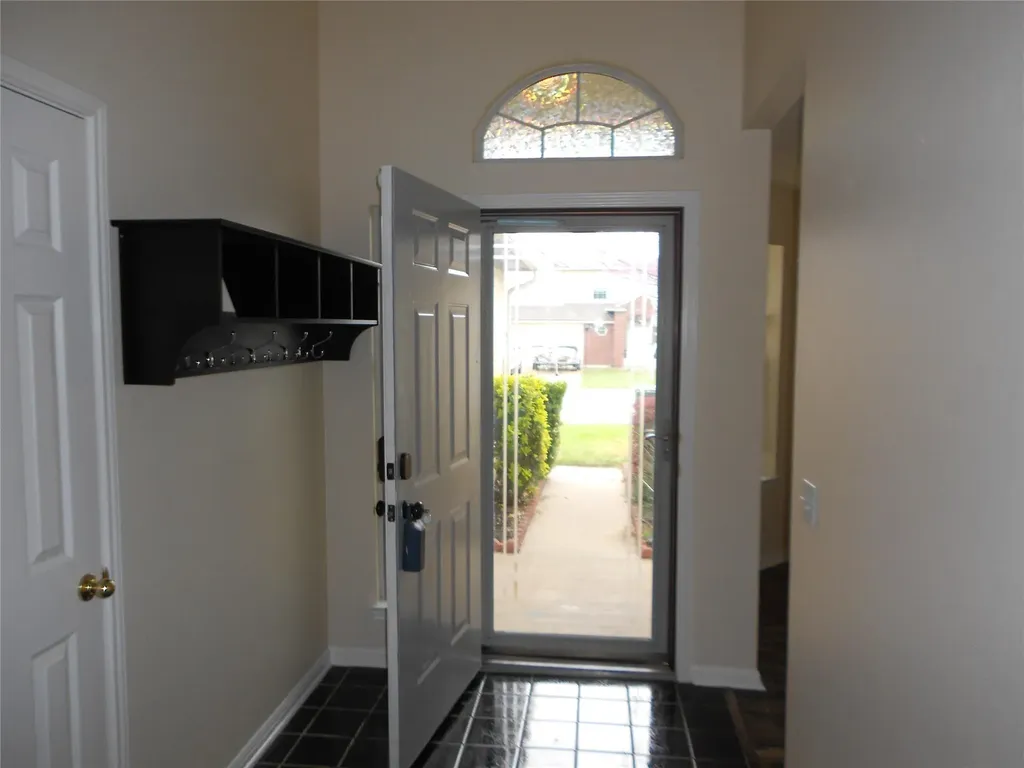 701 Los Robles Road Leander TX 78641