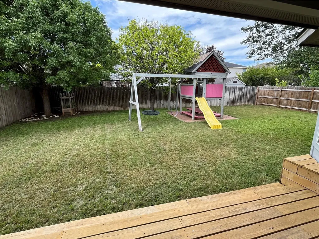 701 Los Robles Road Leander TX 78641