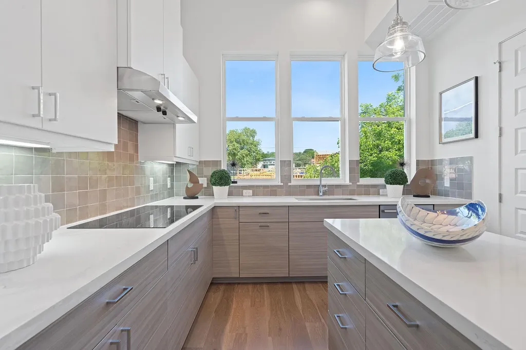 2505 Bluebonnet Lane Austin TX 78704