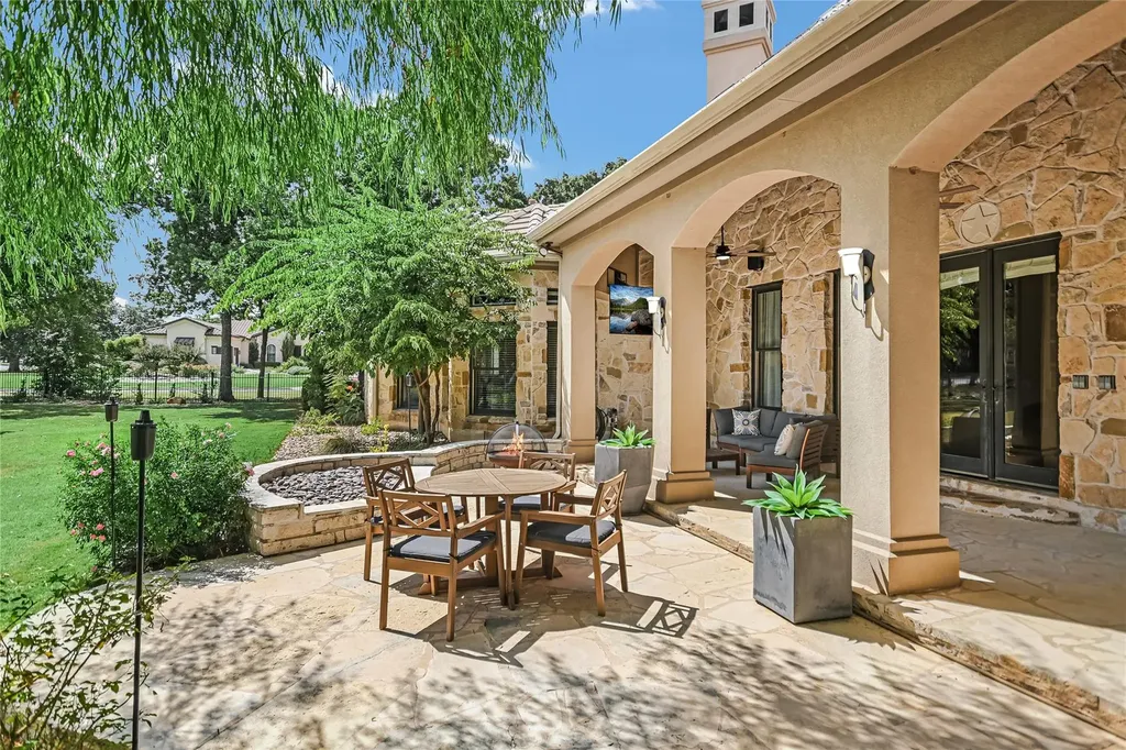 100 Dovetail Lane Georgetown TX 78628