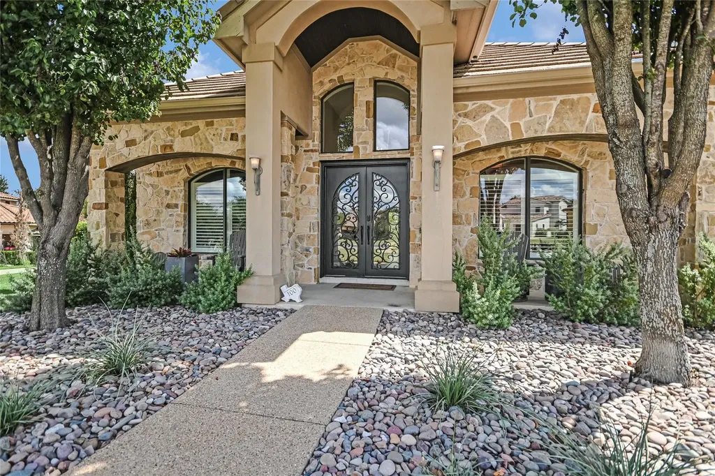 100 Dovetail Lane Georgetown TX 78628