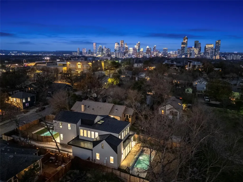 2107 Brackenridge Street Austin TX 78704
