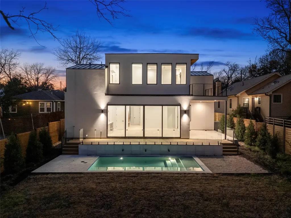 2107 Brackenridge Street Austin TX 78704