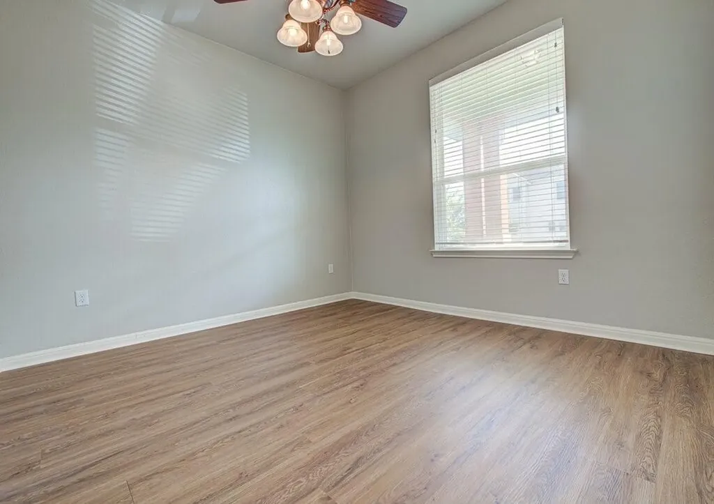 8816 Blaze Drive Austin TX 78747