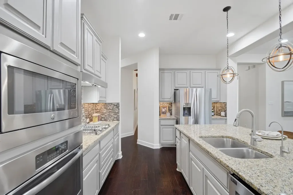 3901 Sansome Lane Round Rock TX 78681