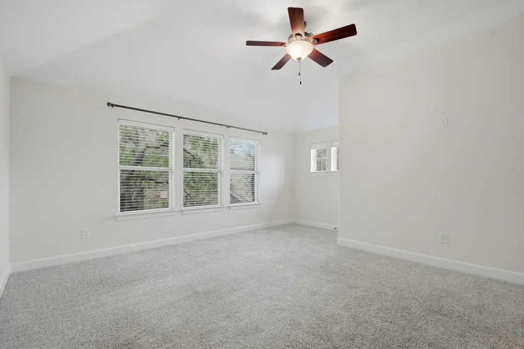 3901 Sansome Lane Round Rock TX 78681