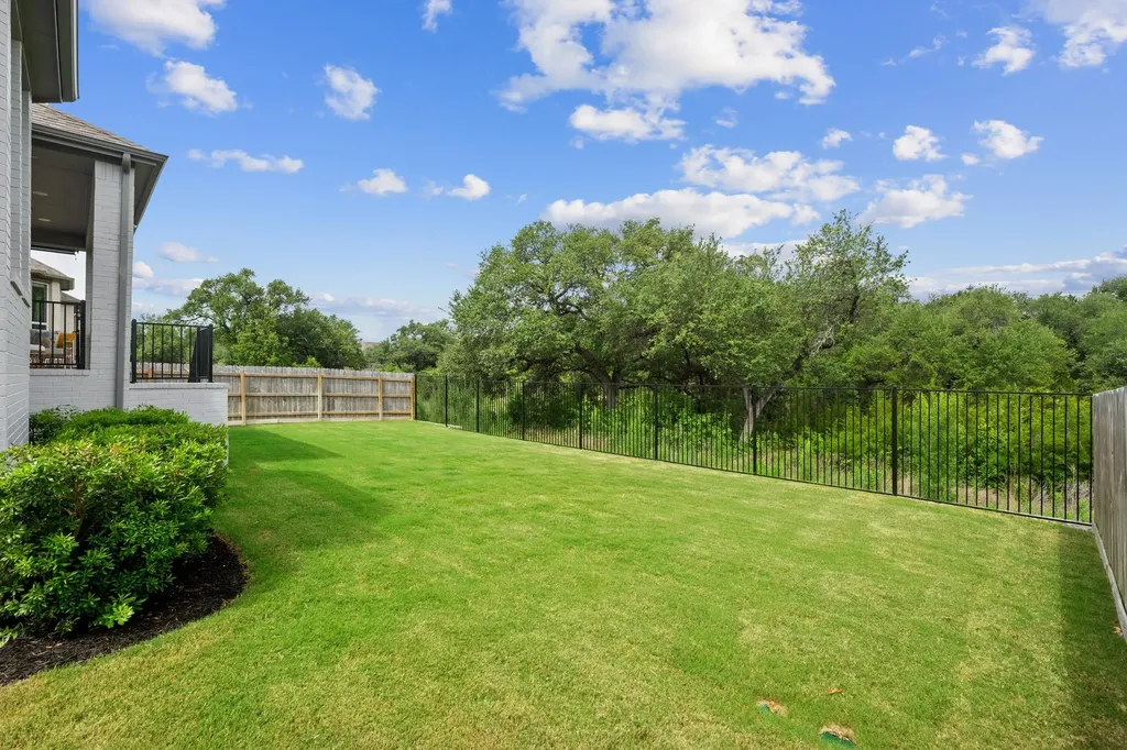 1021 Mollie Mcbride Lane Leander TX 78641