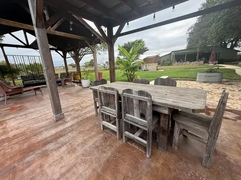 2425 Quail Foot Street San Antonio TX 78253
