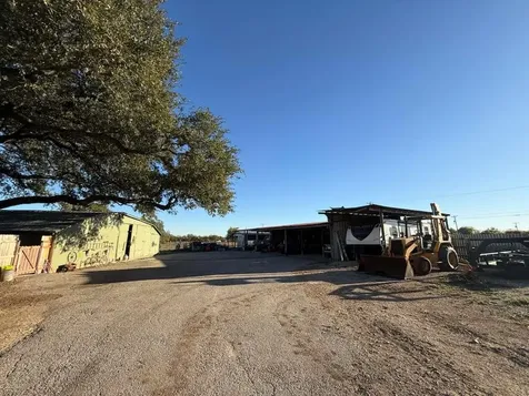 2425 Quail Foot Street San Antonio TX 78253