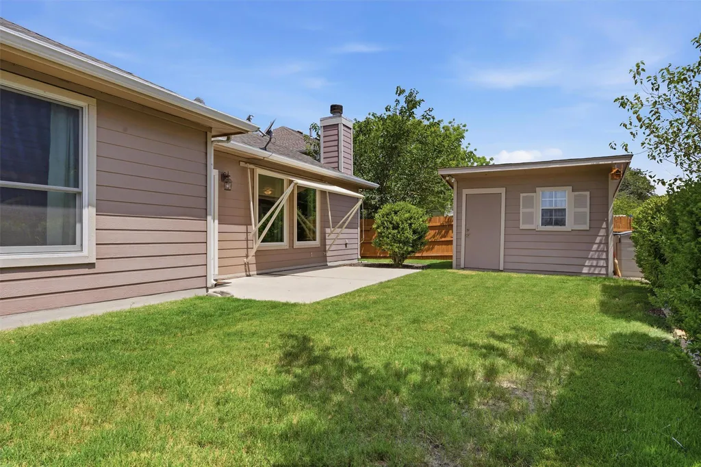 485 Faircrest Drive Buda TX 78610