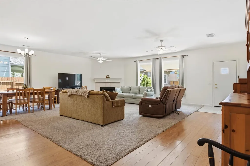485 Faircrest Drive Buda TX 78610