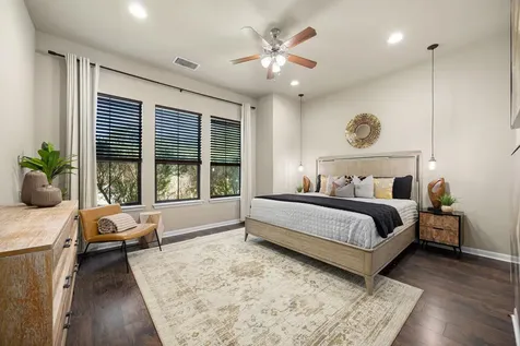 6916 Barstow Court Austin TX 78749