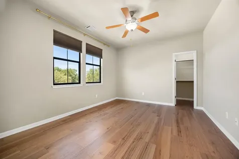 6916 Barstow Court Austin TX 78749