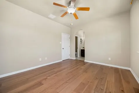 6916 Barstow Court Austin TX 78749