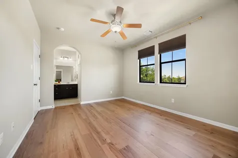 6916 Barstow Court Austin TX 78749