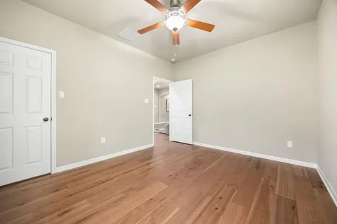 6916 Barstow Court Austin TX 78749