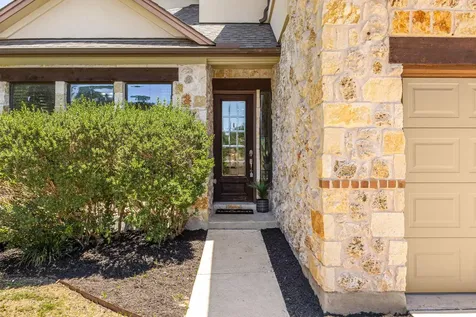 6916 Barstow Court Austin TX 78749
