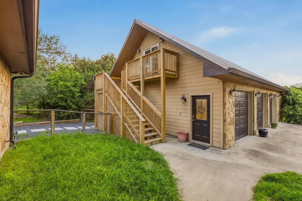 10701 Twilight Vista Austin TX 78736