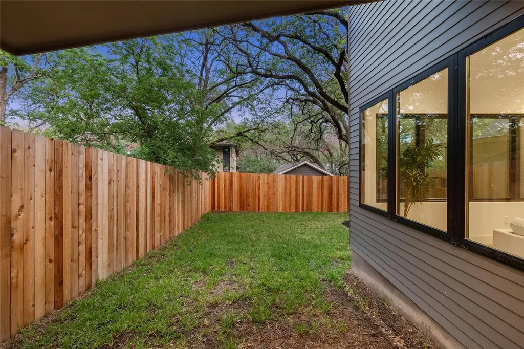2611 Oak Crest Avenue Austin TX 78704