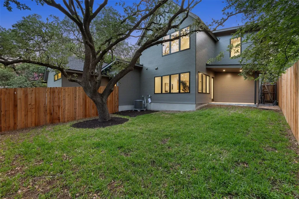 2611 Oak Crest Avenue Austin TX 78704