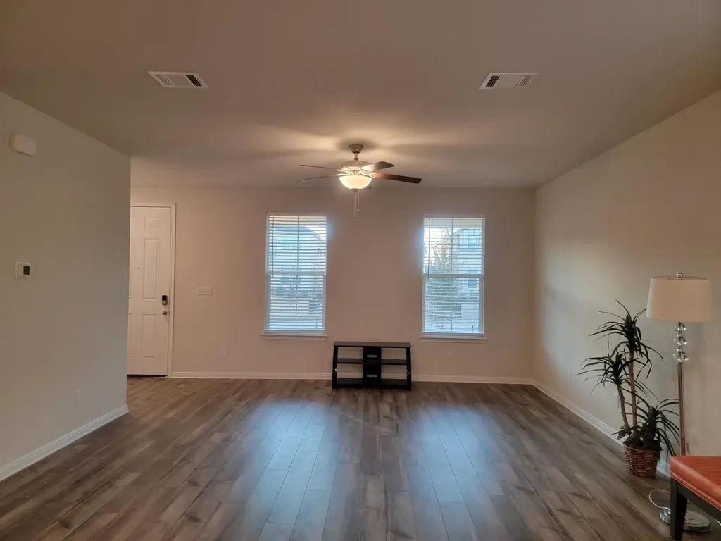 138 Sawtooth Mountain Way Dripping Springs TX 78620