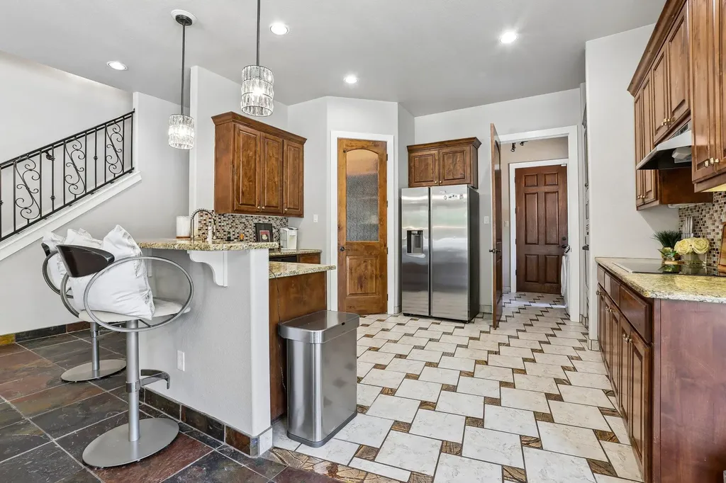 15204 Canary Street Austin TX 78734